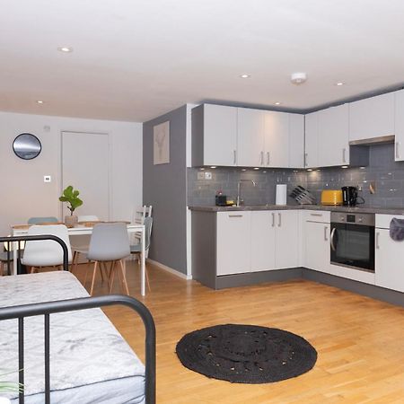 Cosy Ground Floor Apartment 런던 외부 사진