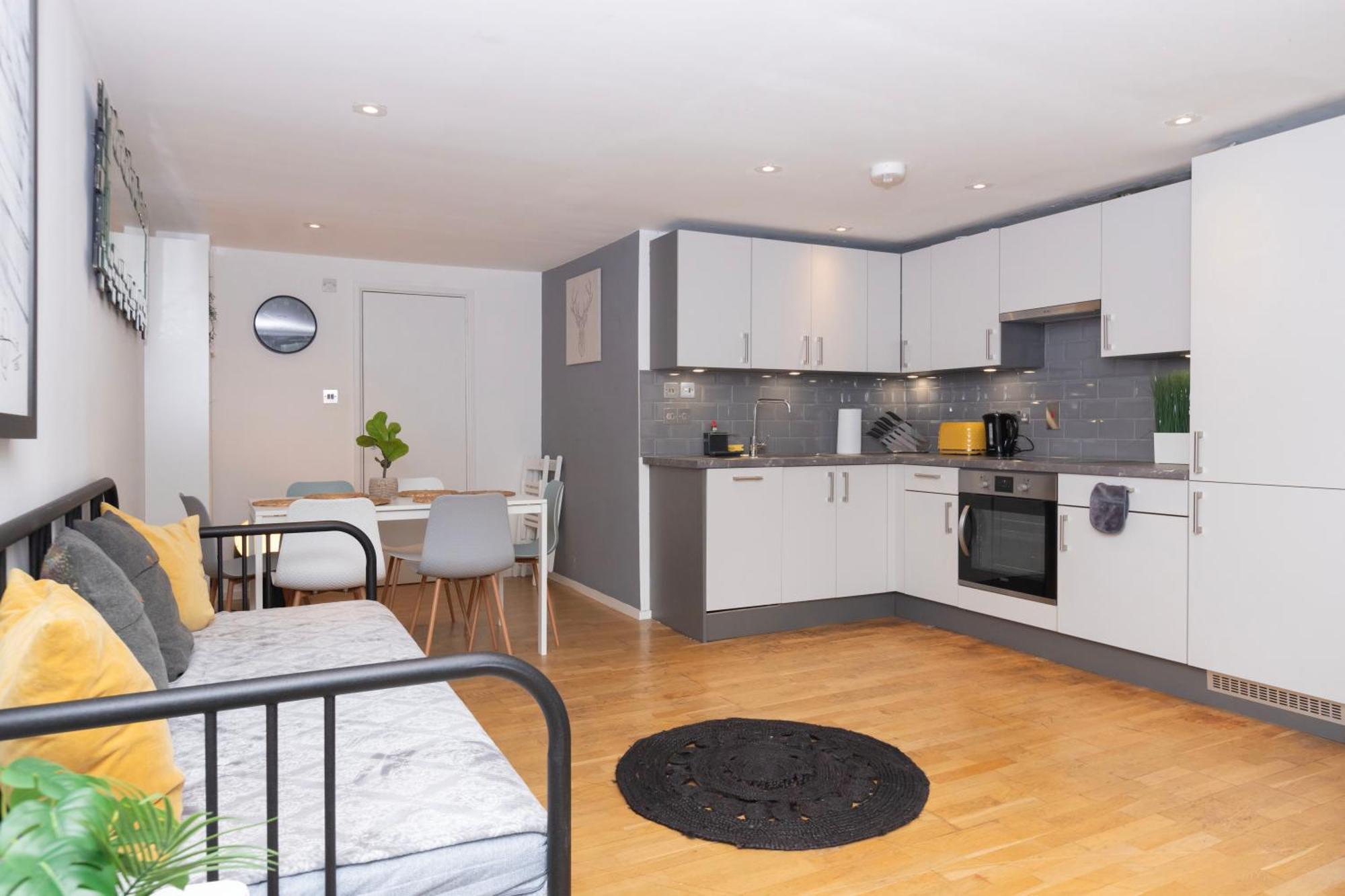 Cosy Ground Floor Apartment 런던 외부 사진