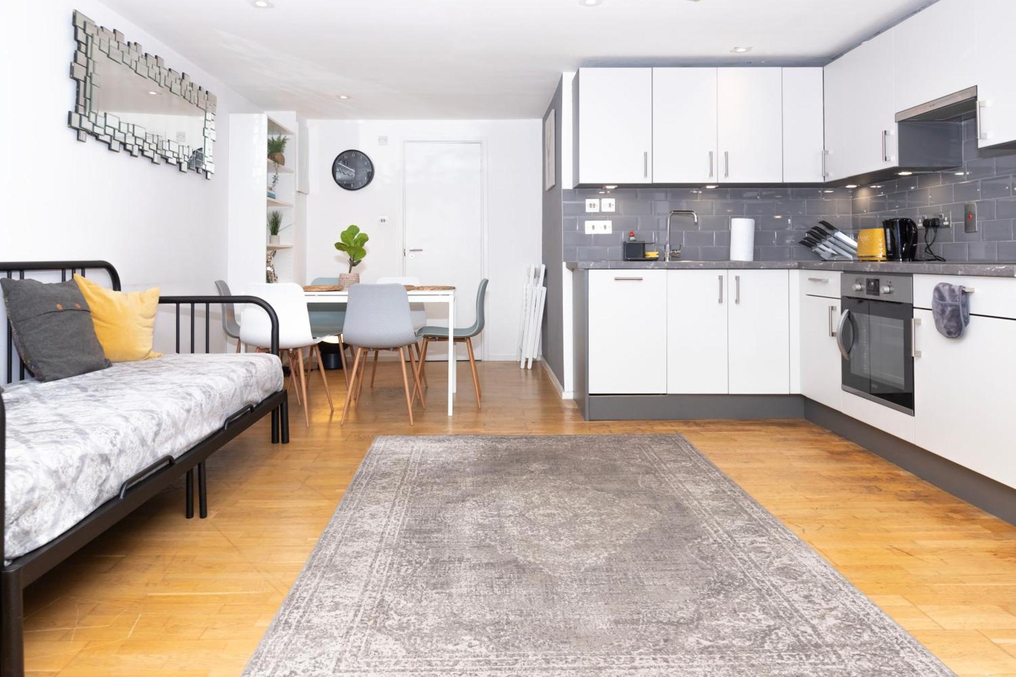 Cosy Ground Floor Apartment 런던 외부 사진