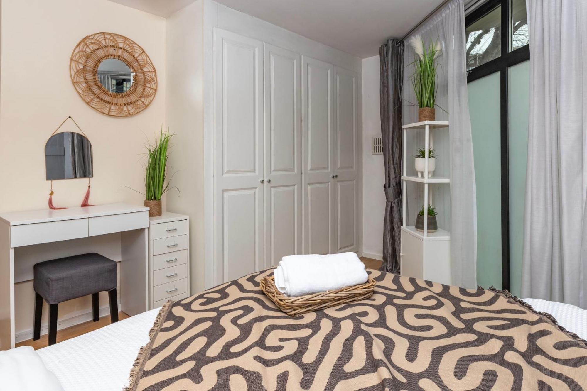 Cosy Ground Floor Apartment 런던 외부 사진