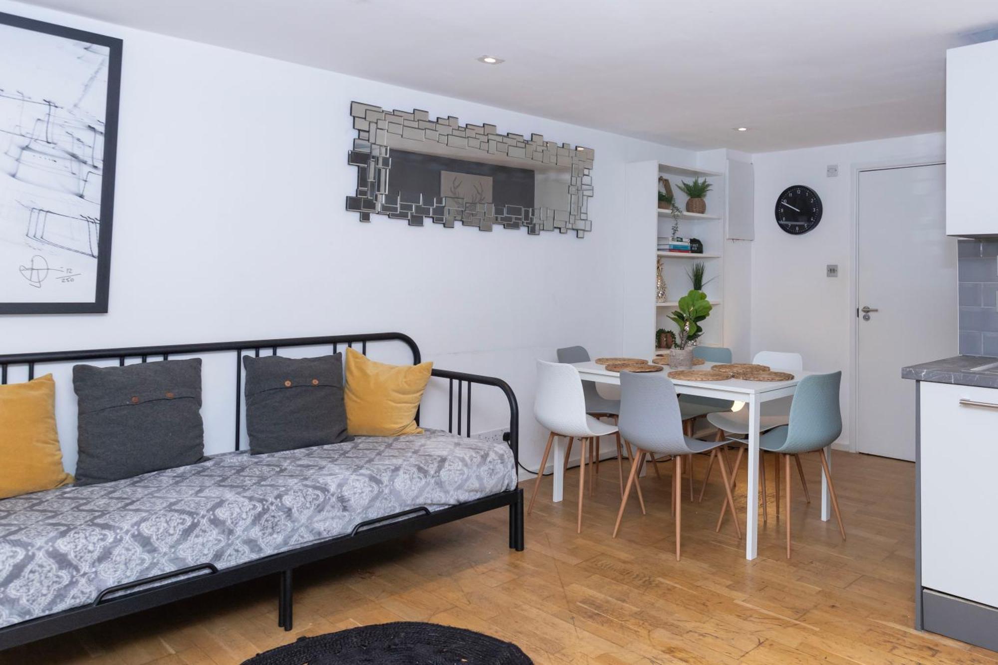 Cosy Ground Floor Apartment 런던 외부 사진